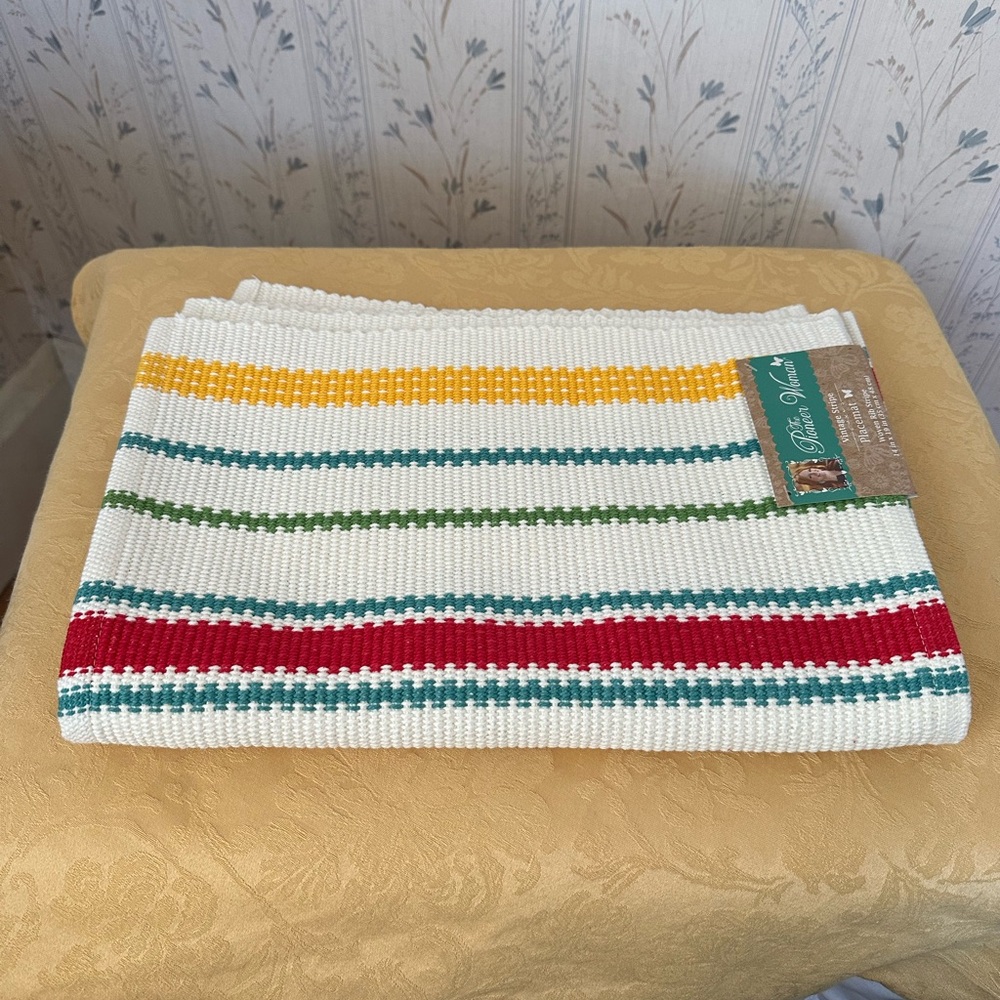 The Pioneer Woman Striped Cotton Placemats - Set of 4 - Picture 8 of 8